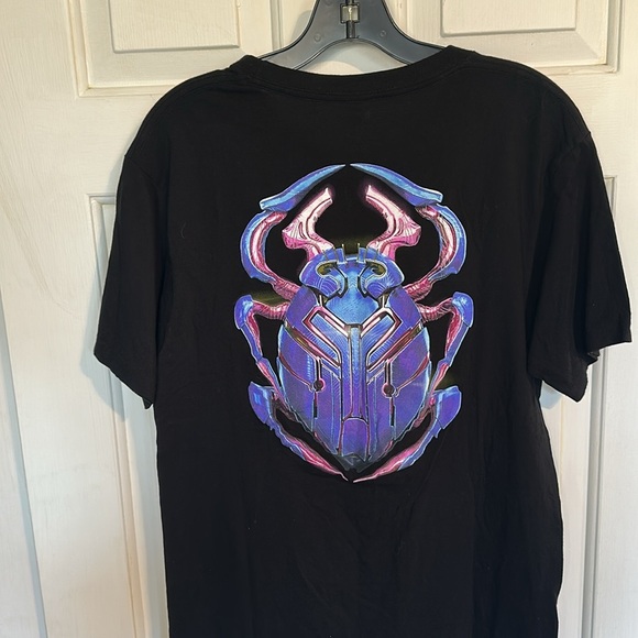 Blue Beetle Black tshirt size large - Picture 4 of 4